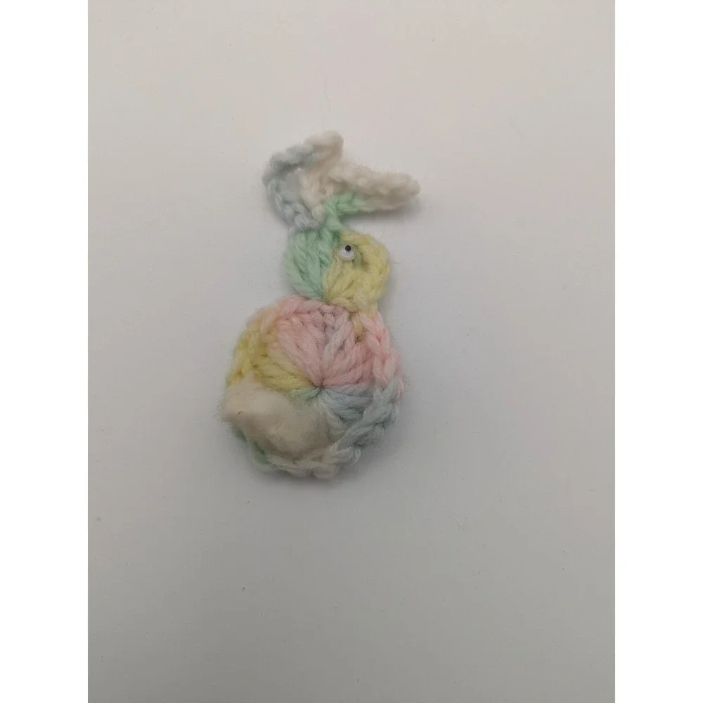 Vintage Handmade Crochet Multicolor‎ Bunny Rabbit Pin Pastel Easter Spring